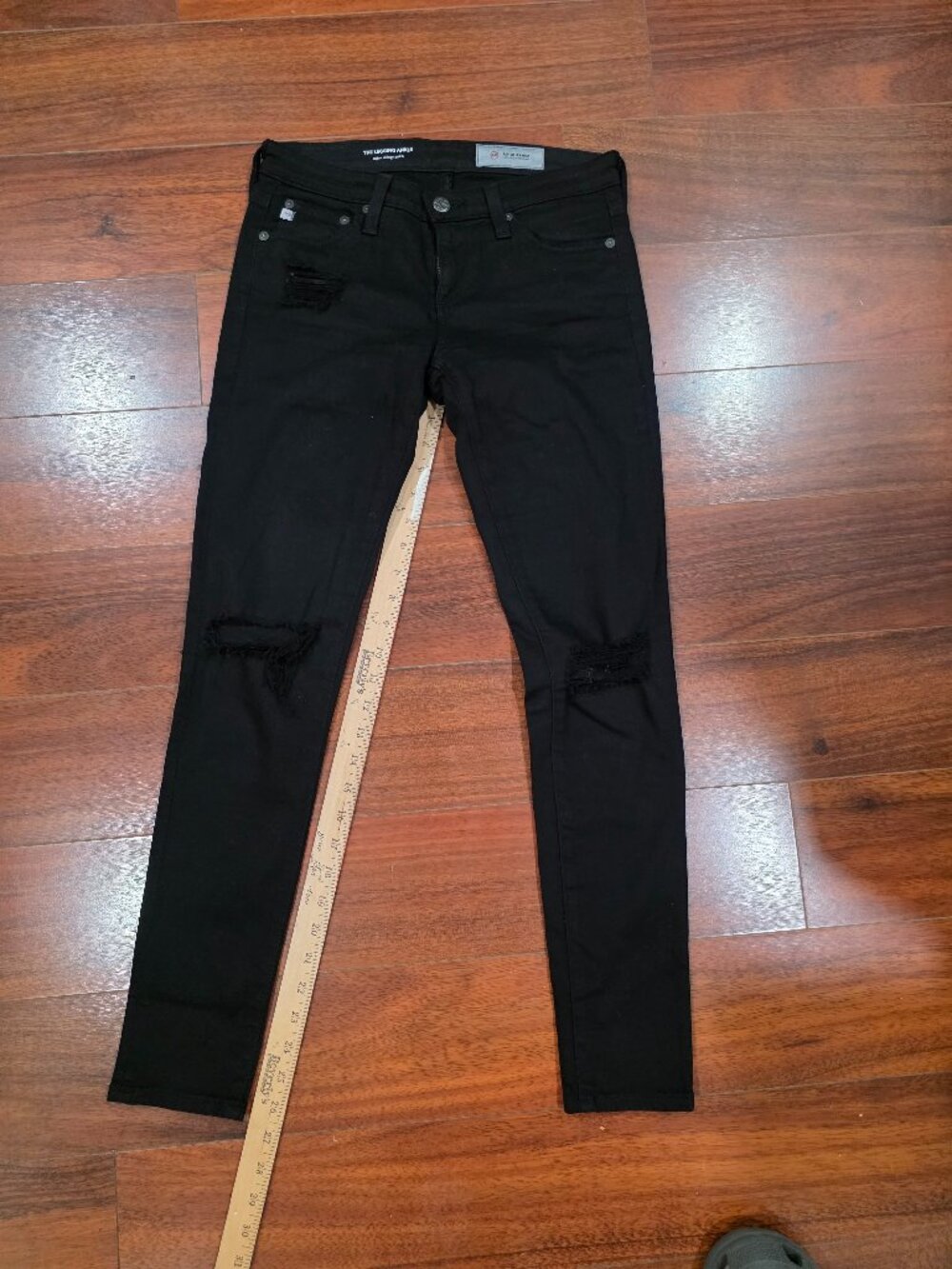 AG Black  Super Skinny Legging Ankle Jean